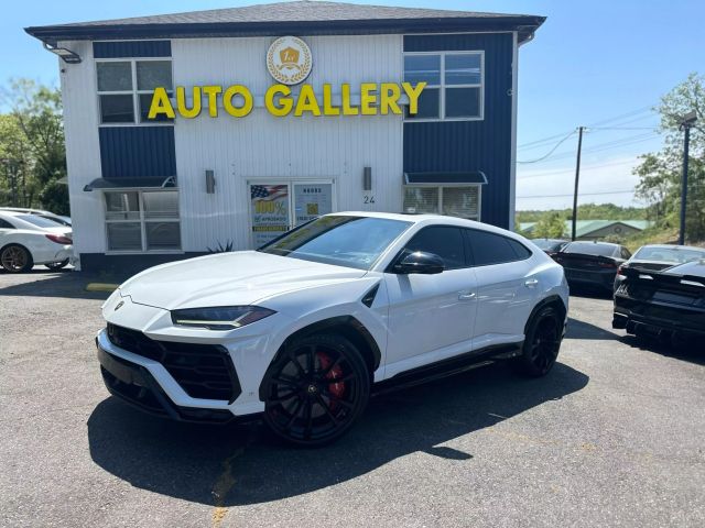 2020 Lamborghini Urus