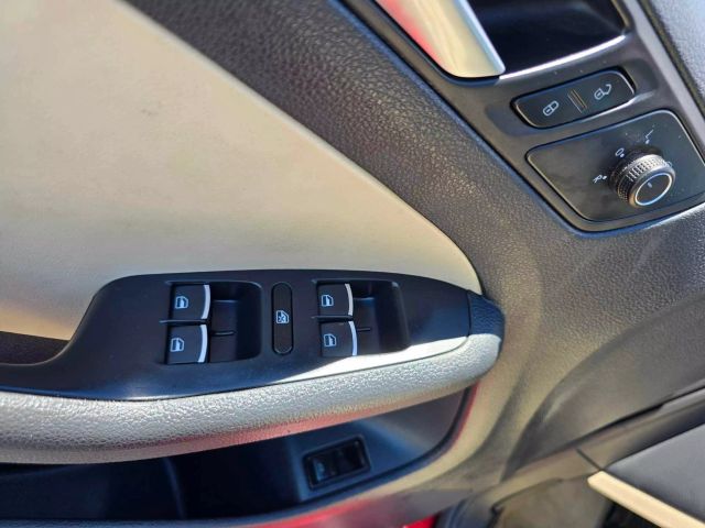 2016 Volkswagen Jetta 1.8t Sel Premium Sedan 4d - Image 26