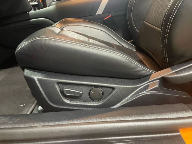 2020 Ford Mustang - Image 100