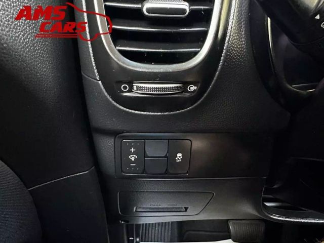 2017 Kia Soul - Image 24