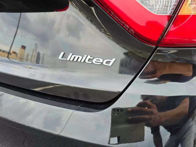 2015 Hyundai Sonata Limited Sedan 4d - Image 22