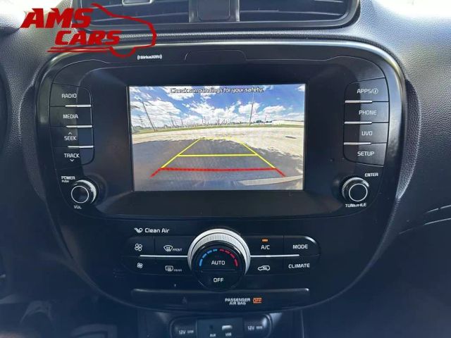 2017 Kia Soul - Image 31