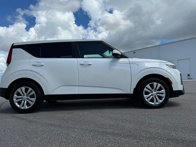 2021 Kia Soul - Image 6