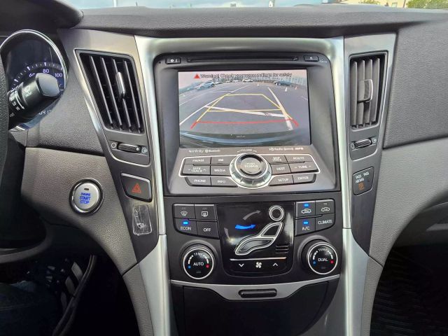 2012 Hyundai Sonata Hybrid Sedan 4d - Image 32