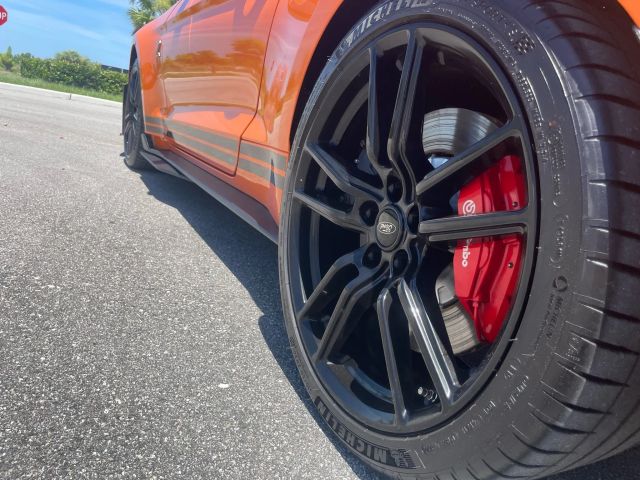 2020 Ford Mustang - Image 30