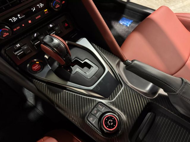 2024 Nissan Gt-r - Image 62