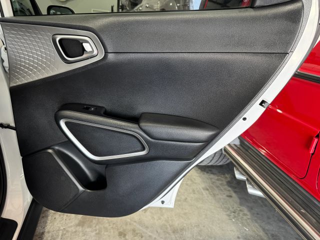 2021 Kia Soul - Image 90