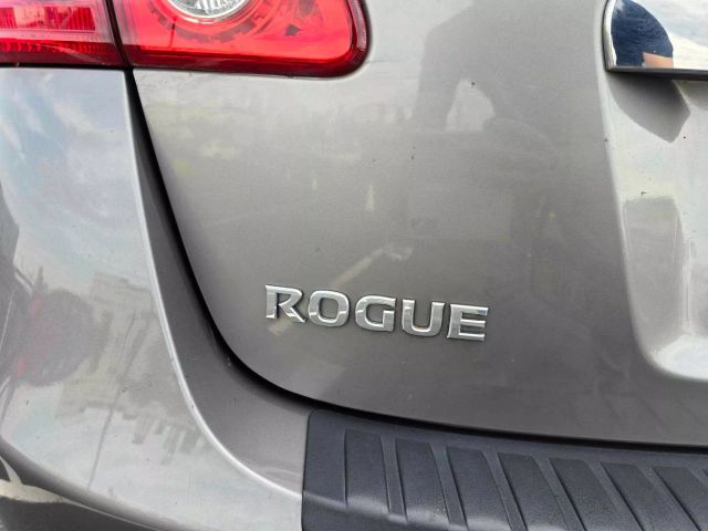 2013 Nissan Rogue Sv Sport Utility 4d - Image 26