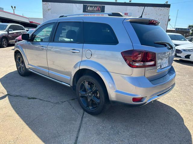 2019 Dodge Journey - Image 3