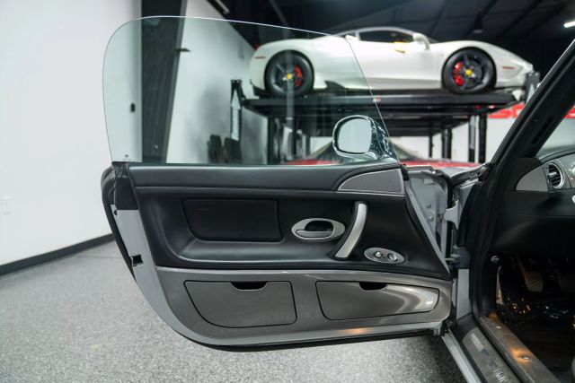 2001 Bmw Z8 Roadster 2d - - Image 13