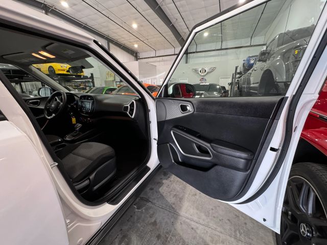 2021 Kia Soul - Image 72