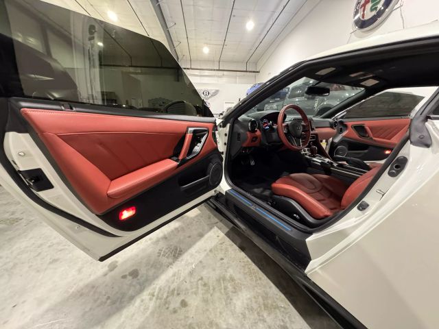 2024 Nissan Gt-r - Image 64