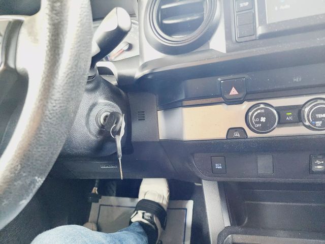 2019 Toyota Tacoma Access Cab - Image 28