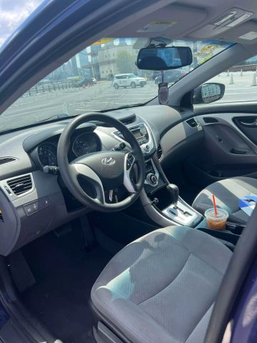 2013 Hyundai Elantra Gls Sedan 4d - Image 11