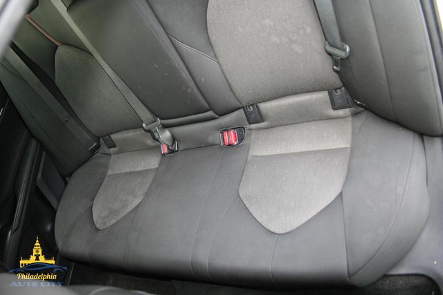 2019 Toyota Camry - Image 35