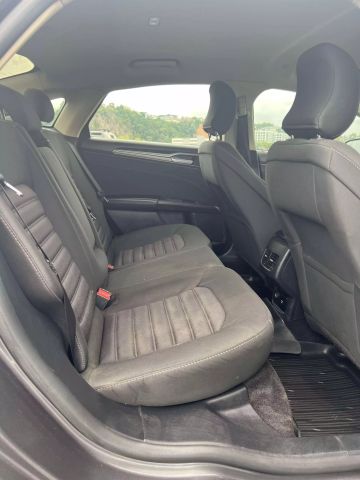 2018 Ford Fusion Se Hybrid Sedan 4d - Image 16