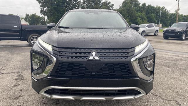 2024 Mitsubishi Eclipse Cross SE photo 8