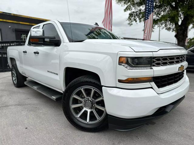 Chevrolet Silverado 1500's photo