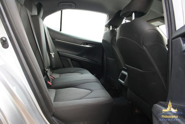 2019 Toyota Camry - Image 33