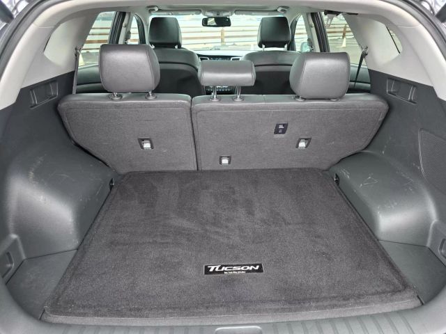 2016 Hyundai Tucson Limited Sport Utility 4d - Image 12