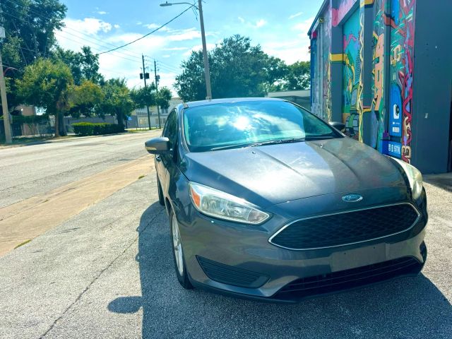 2015 Ford Focus - Image 9