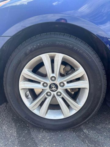 2013 Hyundai Sonata Gls Sedan 4d - Image 31
