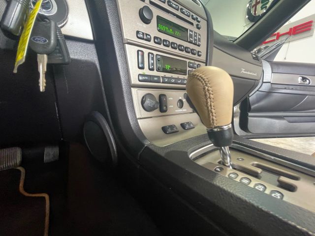 2005 Ford Thunderbird - Image 96