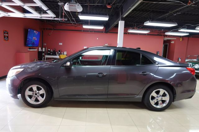 2013 Chevrolet Malibu - Image 3