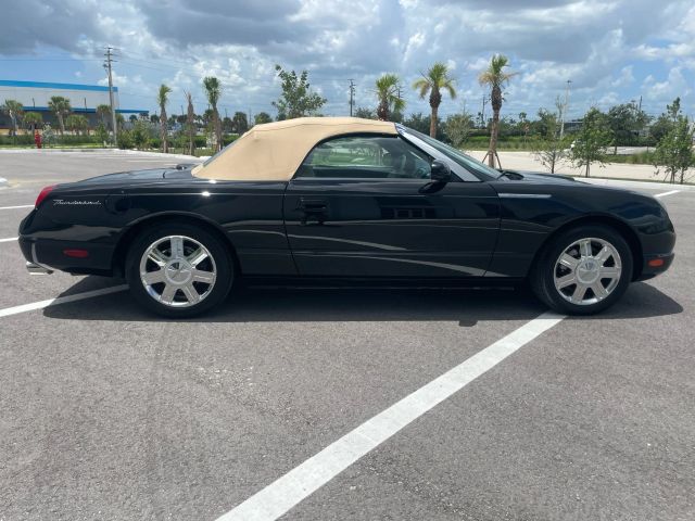 2005 Ford Thunderbird - Image 7
