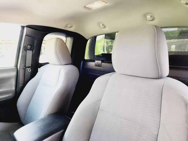 2019 Toyota Tacoma Access Cab - Image 22