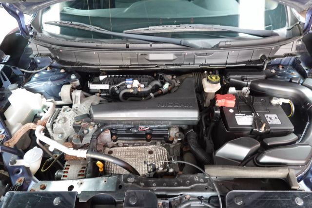 2015 Nissan Rogue - Image 19