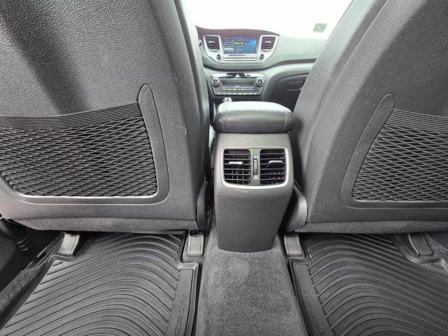 2016 Hyundai Tucson Limited Sport Utility 4d - Image 27