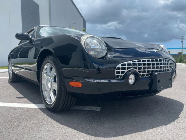 2005 Ford Thunderbird - Image 1