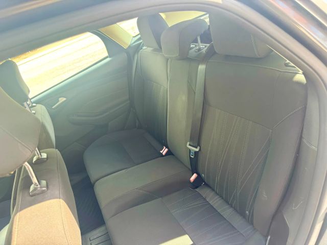 2015 Ford Focus - Image 19