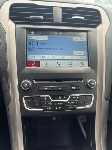 2018 Ford Fusion Se Hybrid Sedan 4d - Image 25