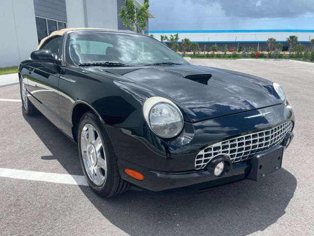 2005 Ford Thunderbird - Image 2