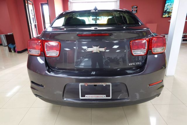 2013 Chevrolet Malibu - Image 5