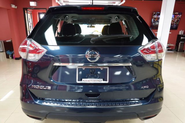 2015 Nissan Rogue - Image 5