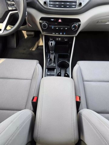 2018 Hyundai Tucson Se Sport Utility 4d - Image 28