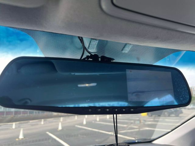 2013 Hyundai Elantra Gls Sedan 4d - Image 20