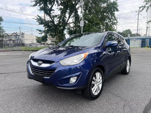 2011 Hyundai Tucson Limited Sport Utility 4d - Image 4