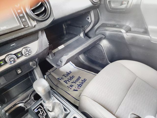 2019 Toyota Tacoma Access Cab - Image 34