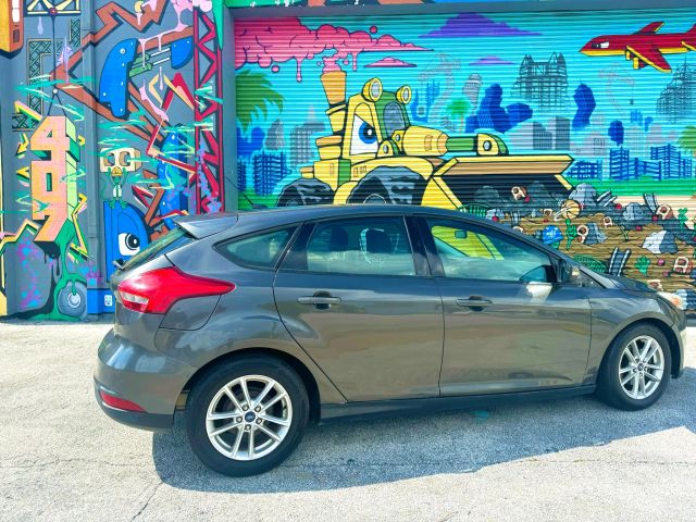 2015 Ford Focus - Image 13