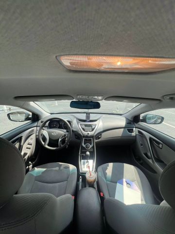 2013 Hyundai Elantra Gls Sedan 4d - Image 15