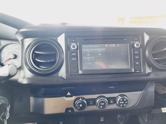 2019 Toyota Tacoma Access Cab - Image 29