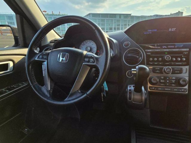2015 Honda Pilot Ex-l Sport Utility 4d - Image 24