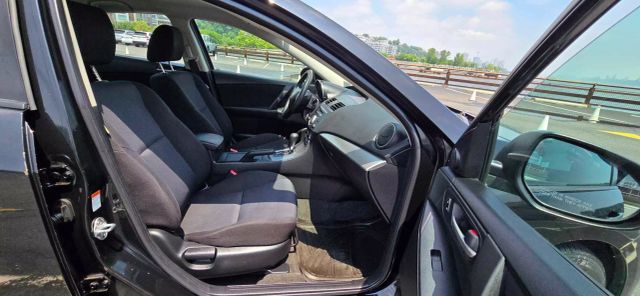2011 Mazda Mazda3 I Touring Sedan 4d - Image 14