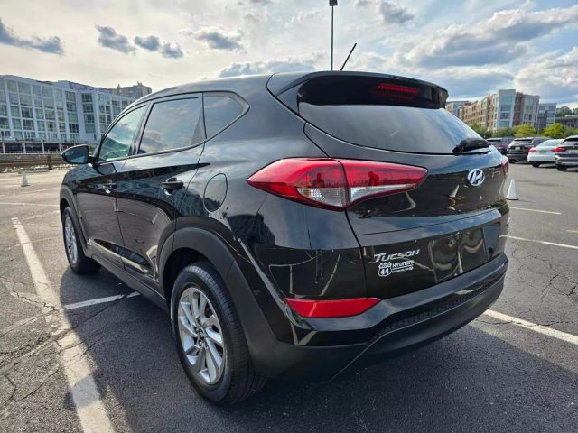 2018 Hyundai Tucson Se Sport Utility 4d - Image 8