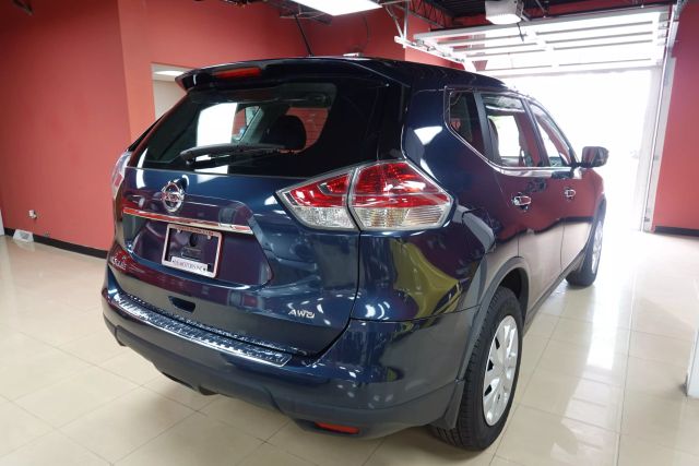 2015 Nissan Rogue - Image 6