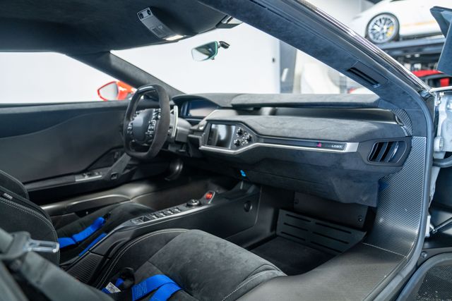 2020 Ford Gt Carbon Series - - - Image 23